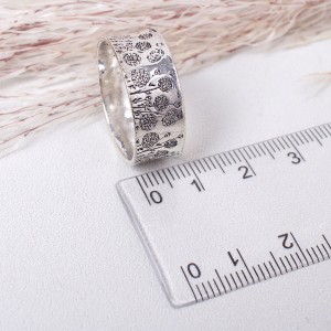Женское кольцо  "Цветы", С11638