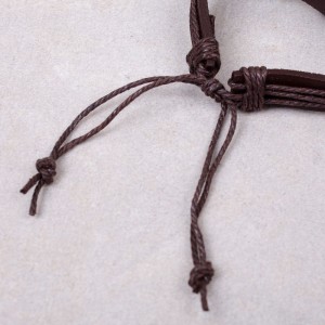 Кожаный браслет "Крест", коричневый, С11672
