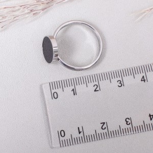 Женское кольцо  "Черная печатка", С11722