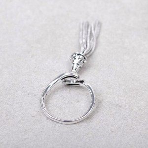 Женское кольцо с подвеской, С11732