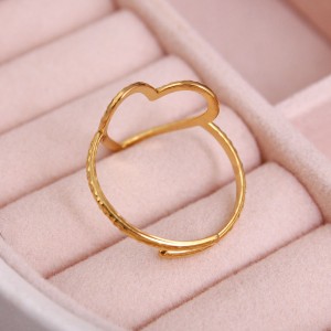 Женское кольцо "Сердце", С13304