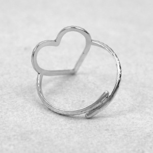 Женское кольцо "Сердце", С13305