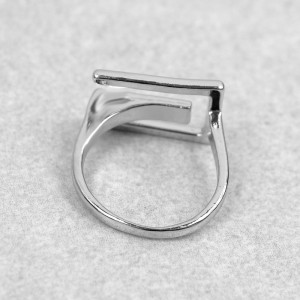 Женское кольцо "Геометрия", С13335
