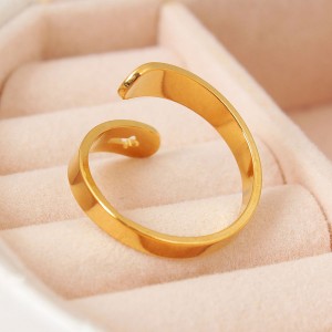 Женское кольцо "Вера", золотистое, C15008
