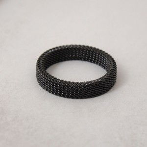 Кольцо "Сетка", черное 4 мм, C15095