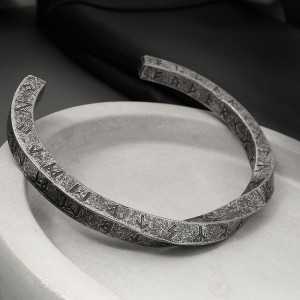 Чоловічий браслет із сталі "Руни вікінгів", С15626