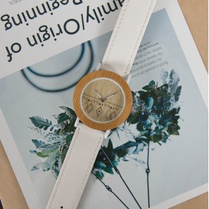 Жіночий годинник BB дерево білі, С2715