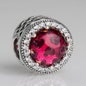 Шарм "Красные сияющие сердца", С3458