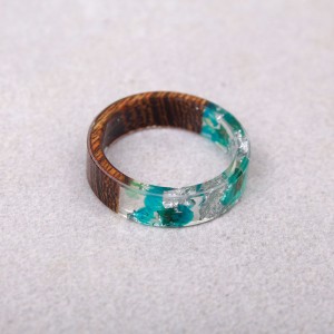 Кольцо из древесной смолы, голубое, С5710