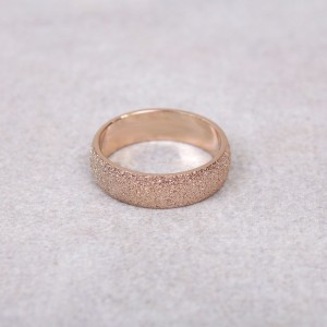 Женское кольцо матовое, золотистое, С6343