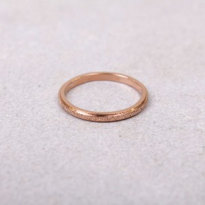 Женское кольцо матовое, золотистое, С6345