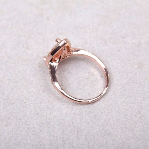 Женское кольцо, золотистое, С6413