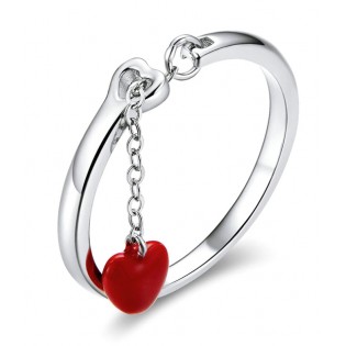 Кольцо из серебра "Красное сердце"