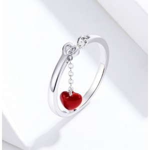 Кольцо из серебра "Красное сердце", С6868