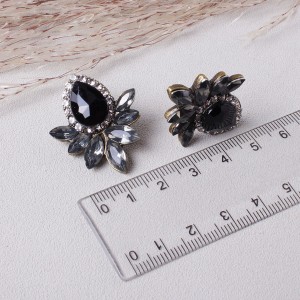 Сережки жіночі "Чорна квітка", С7911