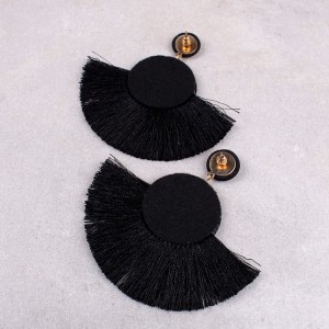 Сережки женские кисточки, черные, С7916