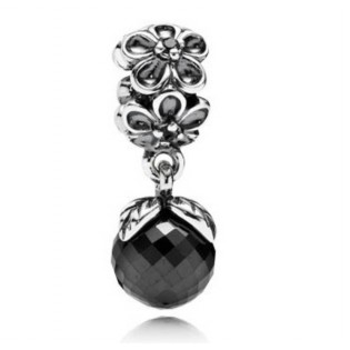 Підвіска "Чорна фіалка"