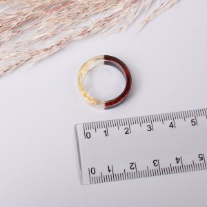 Кольцо из древесной смолы, желтое, С9103