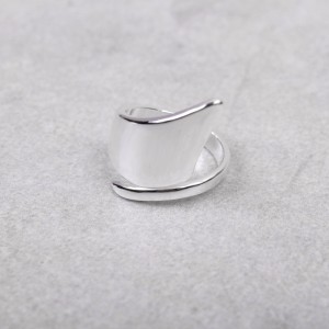 Женское кольцо массивное, С9495