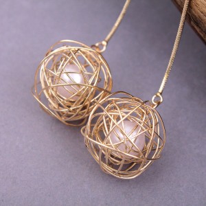 Женские сережки "Geometric" с жемчугом, С9732