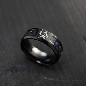 Чоловіча каблучка "Вовк", чорна, С10009