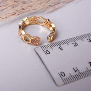 Женское кольцо "Медовые соты", С10224