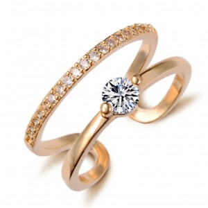 Женское кольцо с камнями, С10503