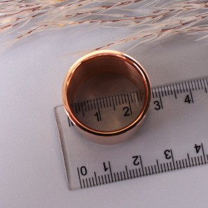 Кольцо широкое, массивное, золотистое, С10593