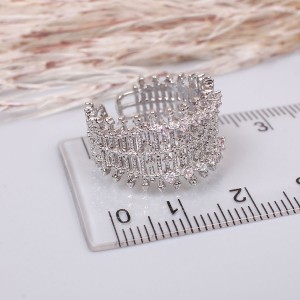 Женское кольцо, серебристое, С10730