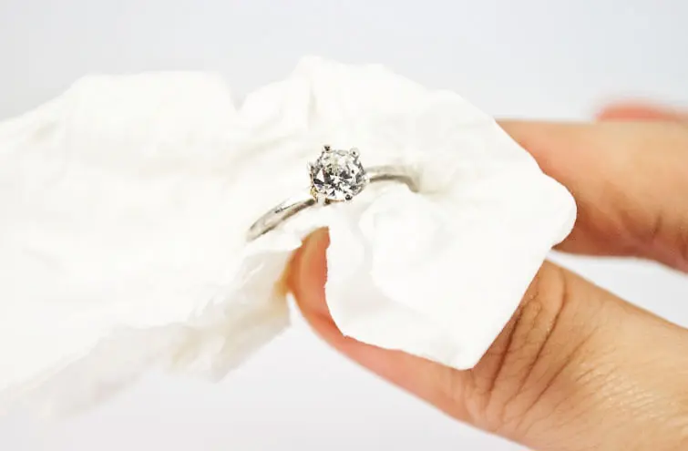 Чистка ювелирных изделий: простые способы. Быстрые и простые решения ...