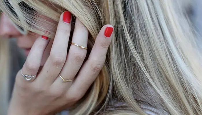 Значение ношения кольца на среднем пальце руки